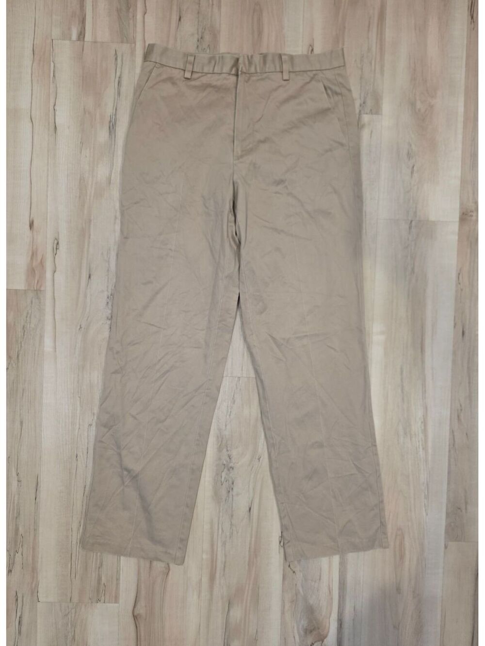 Dockers Men's Khaki Flat Front Cotton Pants W33 L34